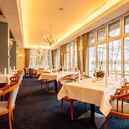 Hotel Inselhotel 4*