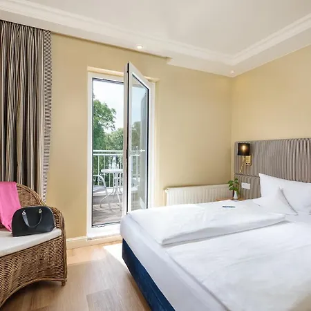 Hotell Inselhotel 4*