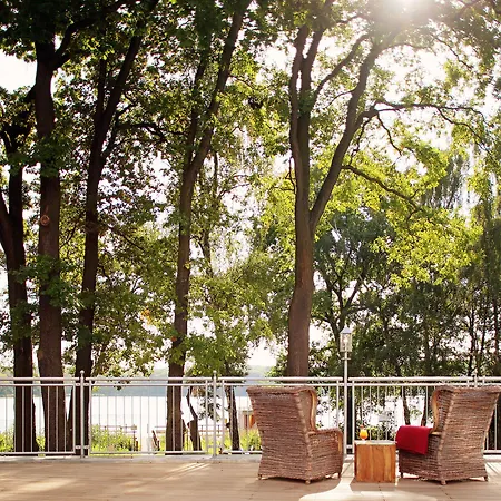 Inselhotel Ξενοδοχείο Πότσδαμ