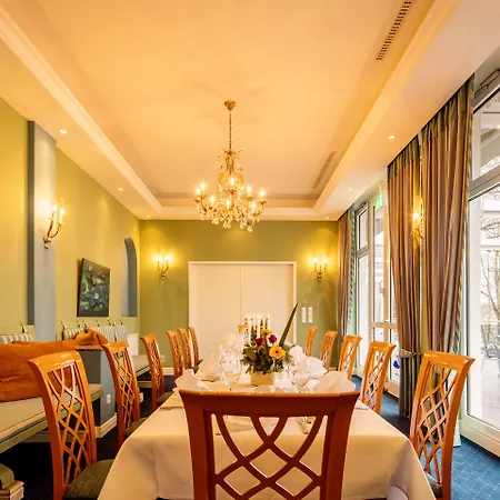 Inselhotel Szálloda Potsdam