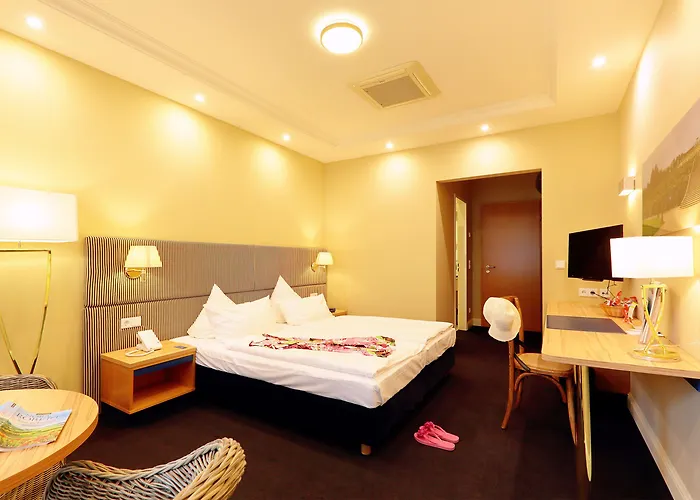 Inselhotel Hotel 4*
